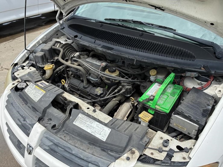 2005-dodge-grand-caravan-image-7
