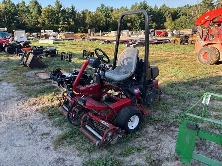 toro-greensmaster-3150-image-1