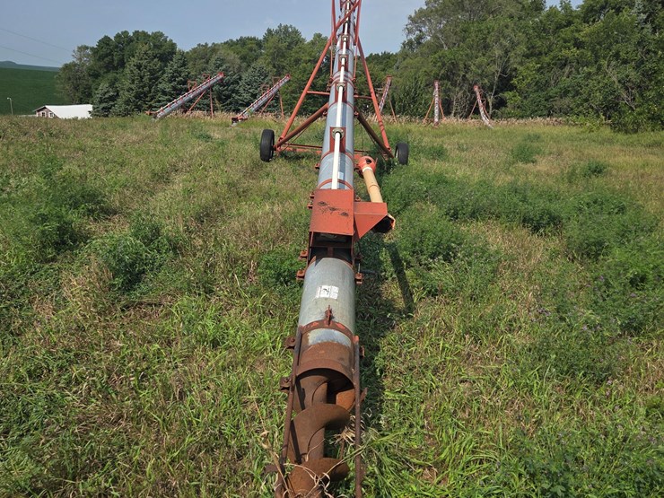peck-1002-image-2