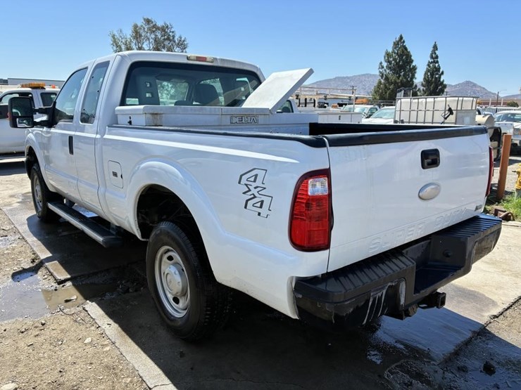 2011-ford-f250-image-5