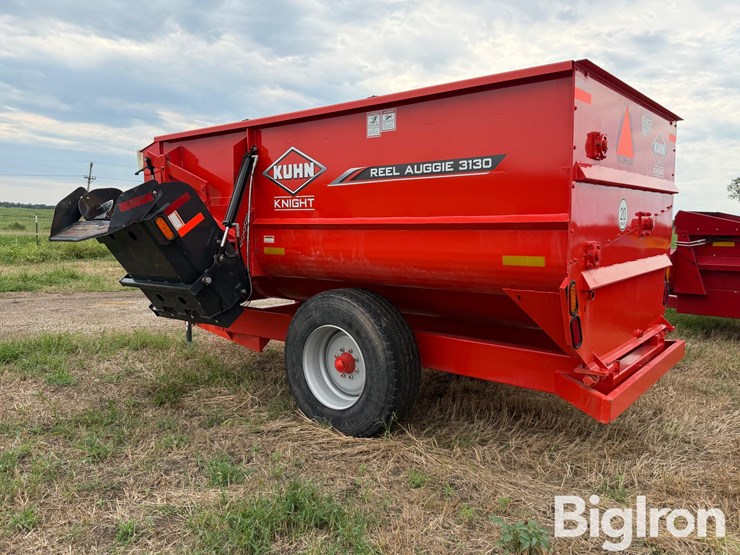 2021-kuhn-knight-reel-auggie-3130t-reel-mixer-wagon-w/scale-image-7