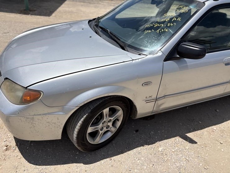 l1---2003-mazda-protege-lx-image-6