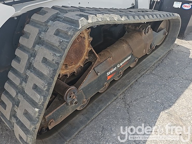 2022-bobcat-t870-image-9