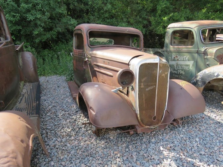 1935-chevrolet-pickup-parts-image-1
