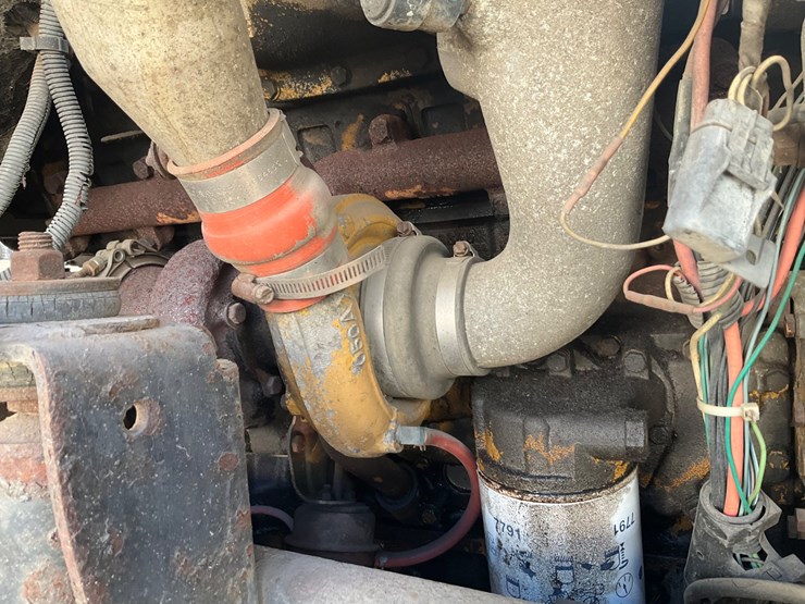 #1993-•-chevrolet-kodiak-single-axle-semi-tractor-image-62