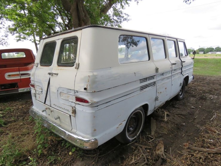 1961-64-chevrolet-corvair-greenbriar-sports-wagon-image-8