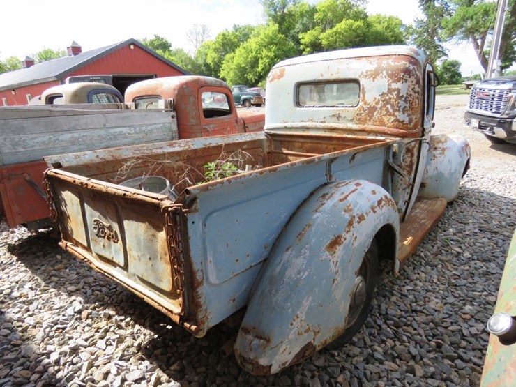 1940/1-ford-1/2-ton-pickup-image-4