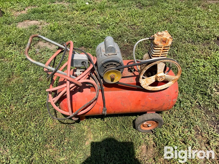 springfield-44a5-air-compressor-image-4