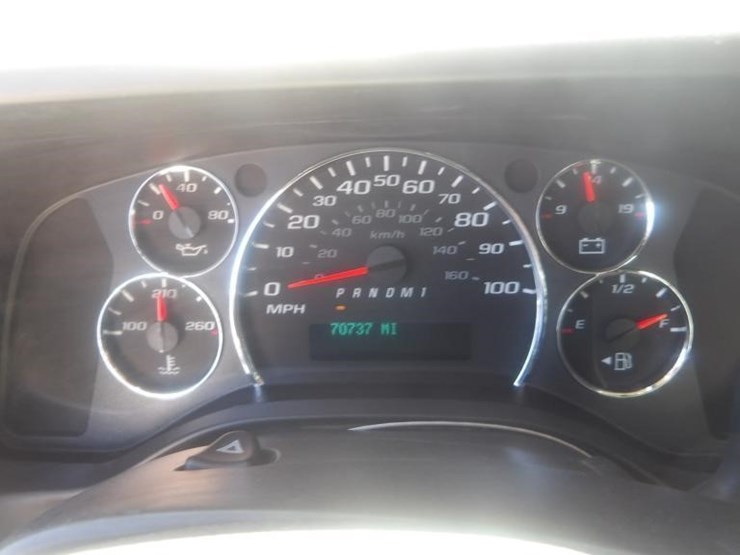 2014-utility-van-image-21
