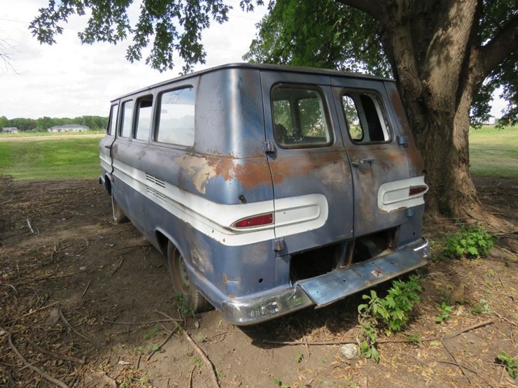 1961-64-chevrolet-corvair-greenbriar-sports-wagon-image-4