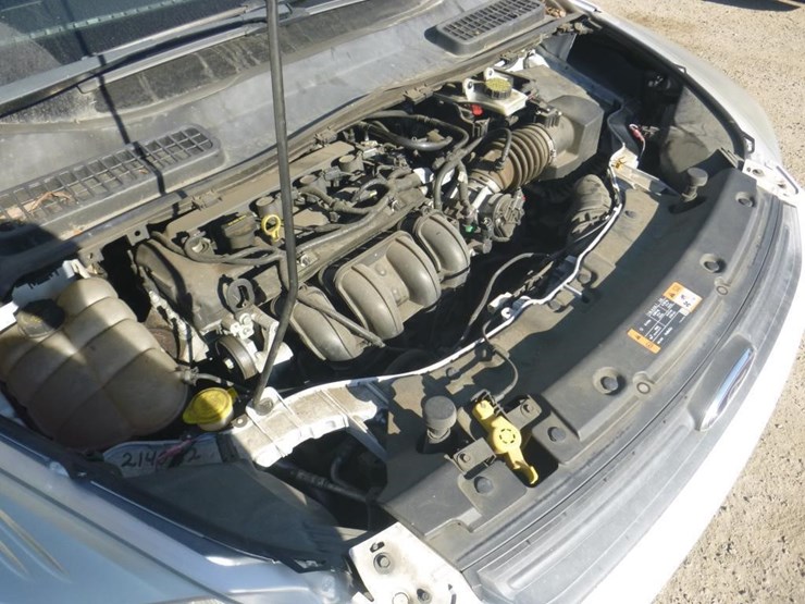2014-ford-escape-image-11