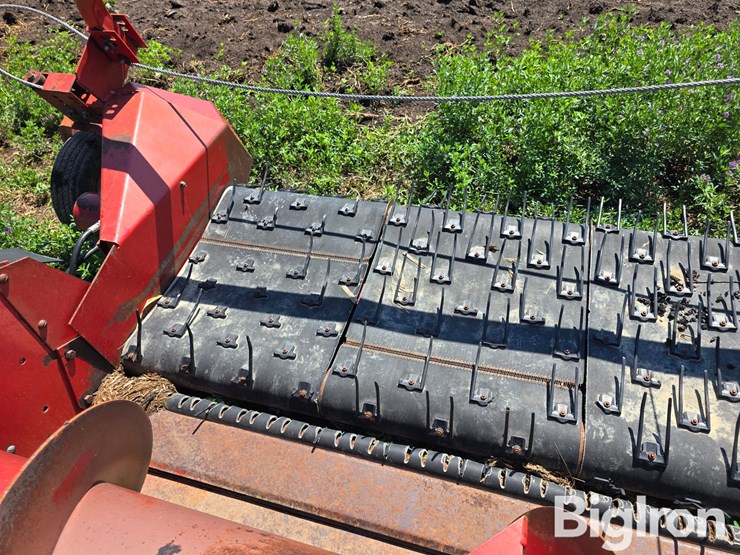 case-ih-810-image-16
