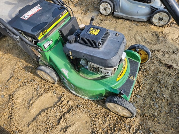 #22-•-john-deere-push-mower-image-5