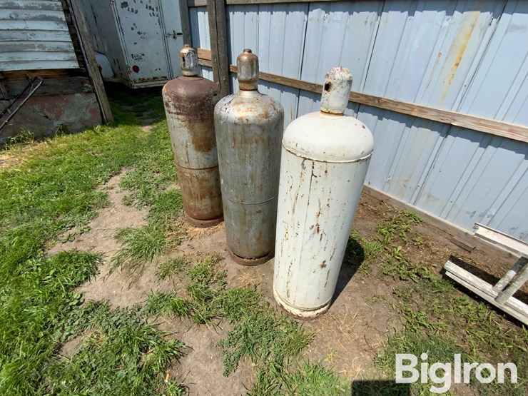steel-100lb-propane-tanks-image-7