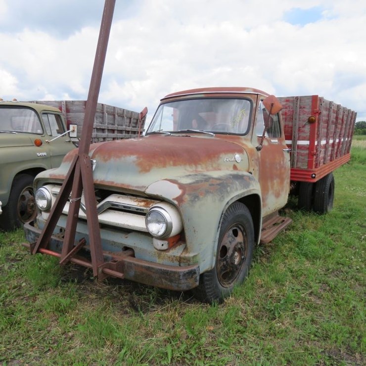 1955 FORD F600