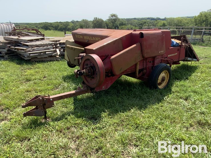 new-holland-270-image-1