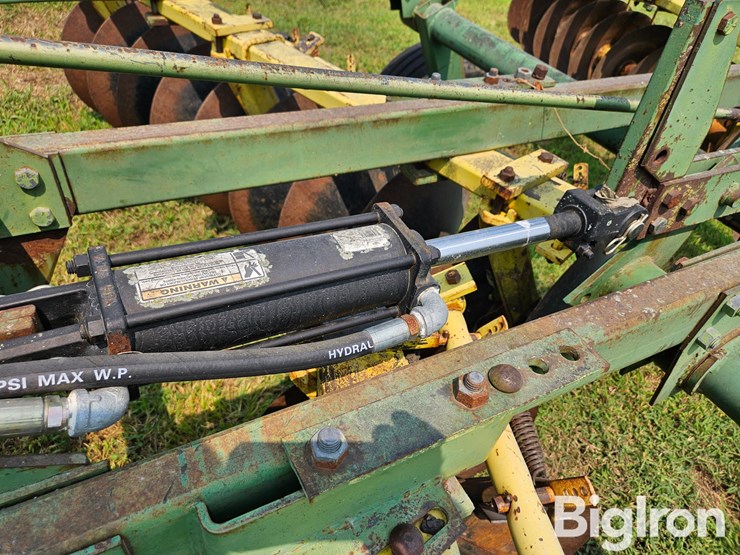 1978-john-deere-210-image-12