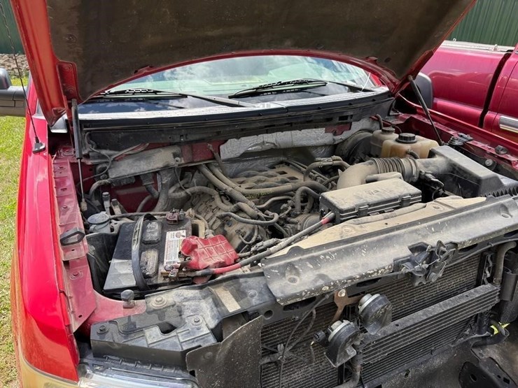 2011-ford-f150-image-8