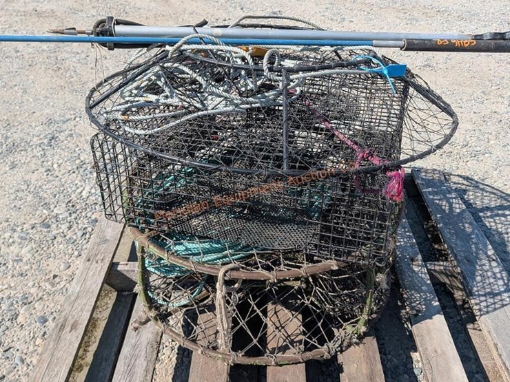 marine-lot---spear-guns,-crab-pots,-etc-image-5