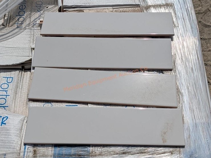3.9"x15.7"-portobello-ceramic-tile-image-4