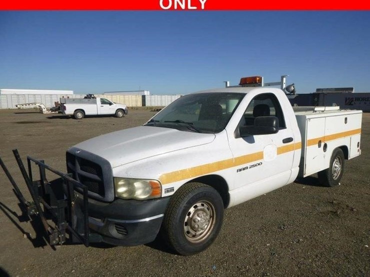 2005-dodge-ram-2500-image-1