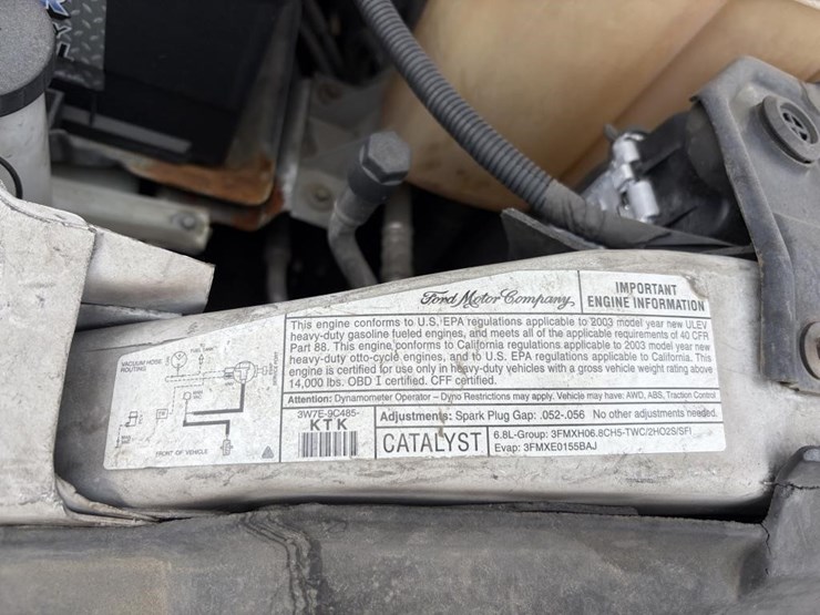 2003-ford-f450-image-9