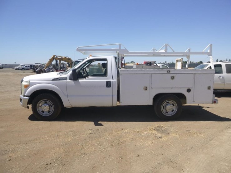 2011-ford-f350-image-6