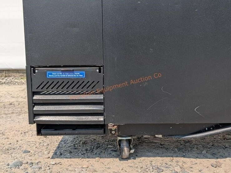 turbo-air-kegerator-model-4cb-4sb-image-21