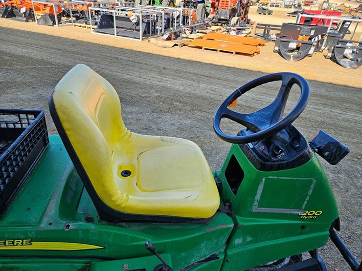 john-deere-1200-image-23