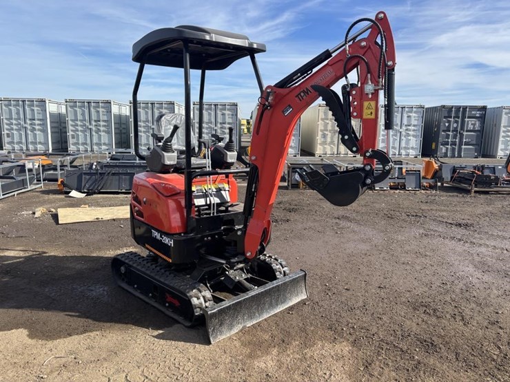 2026-tpm-20kh-hydraulic-excavator-image-2