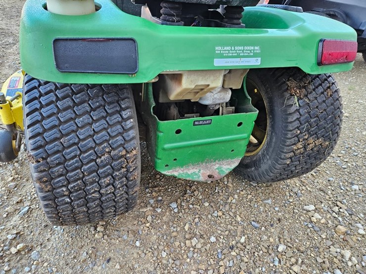john-deere-245-image-18