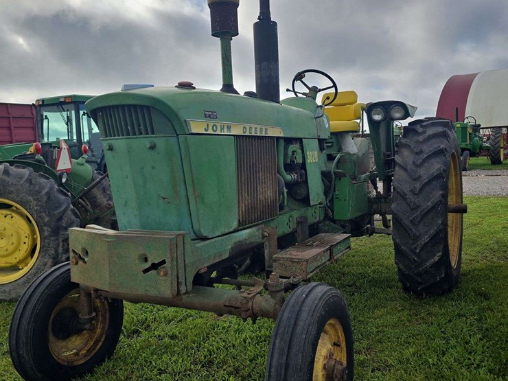 1964-john-deere-3020-image-1