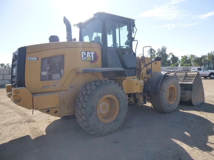 2022-caterpillar-930m-image-4