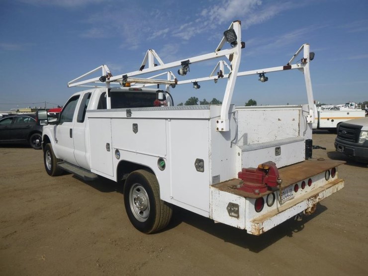 2012-ford-f350-image-5
