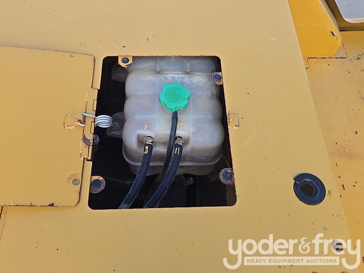 2019-caterpillar-336-image-45