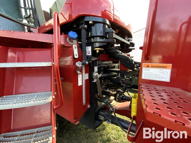 2012-case-ih-600-image-15