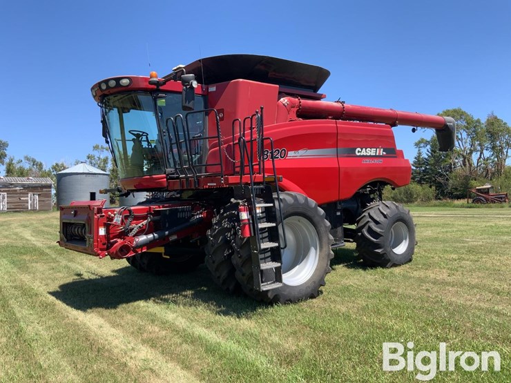 2011-case-ih-8120-image-1