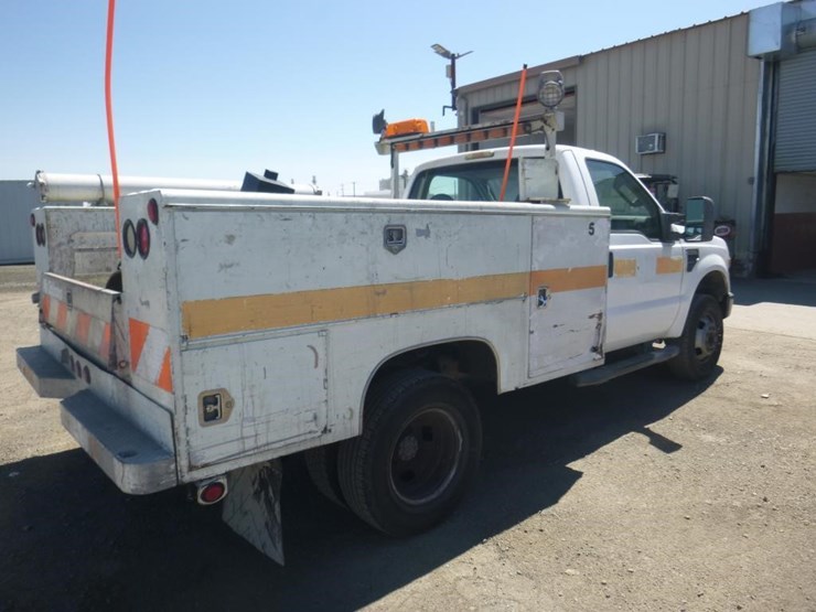 2009-ford-f350-image-3