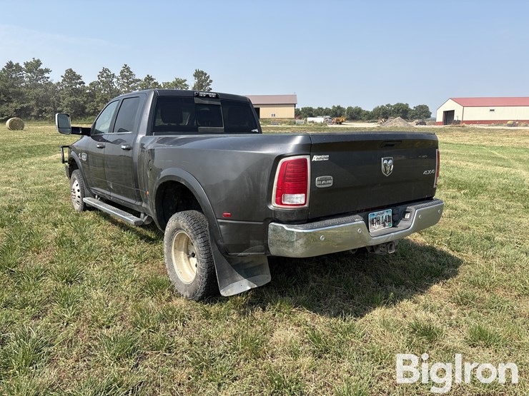 2017-dodge-3500-image-7