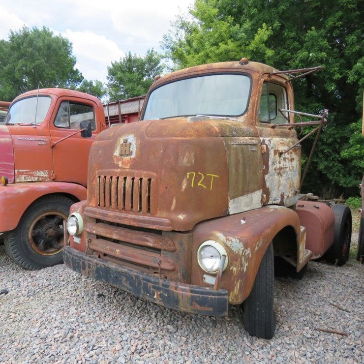 1952 International COE Truck