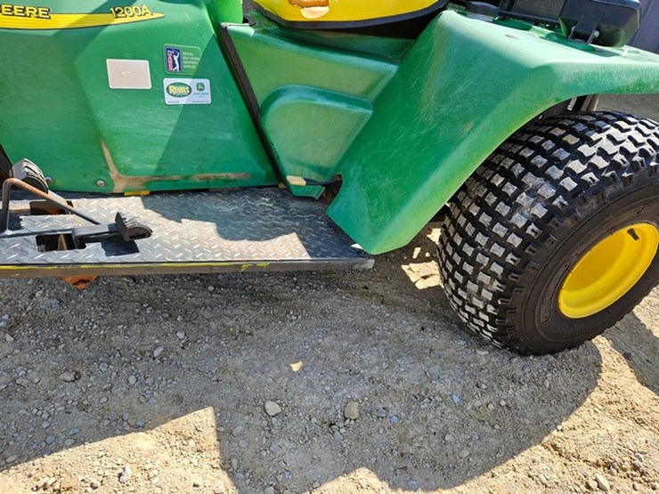2018-john-deere-2018-image-12