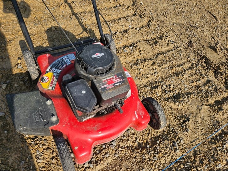 #17-•-yard-machine-push-mower-image-6