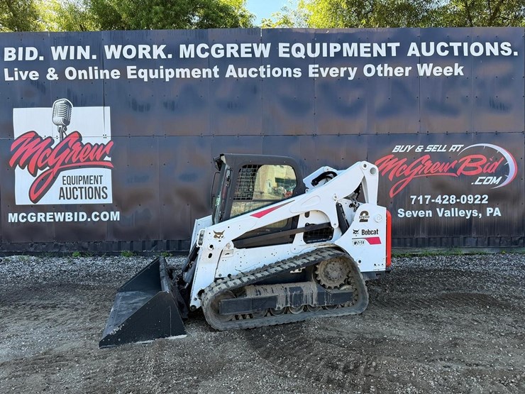 2020-bobcat-t740-image-1