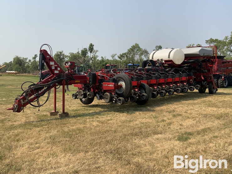 2012-case-ih-1250-image-1