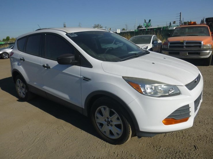 2014-ford-escape-image-2