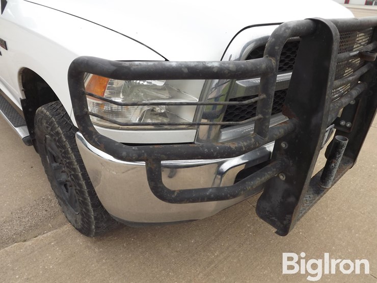 2016-ram-2500-st-image-17