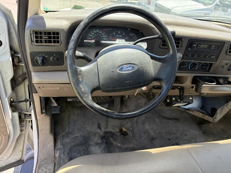 2004-ford-f250-image-17