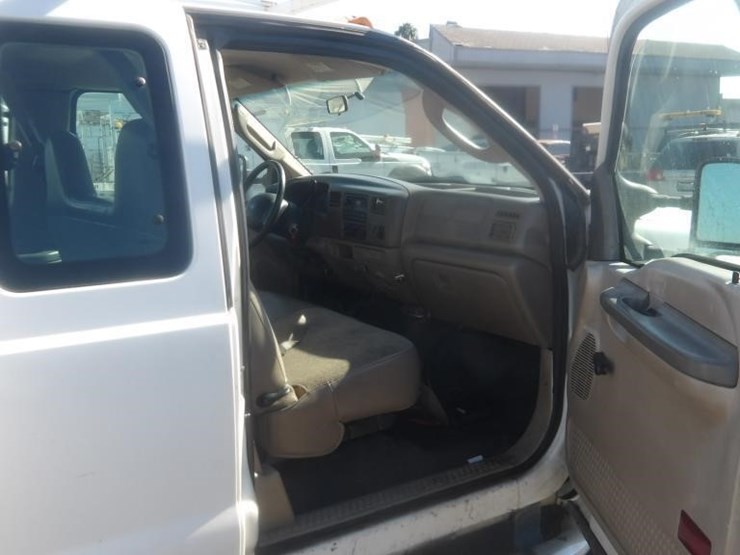 2003-ford-f350-image-22