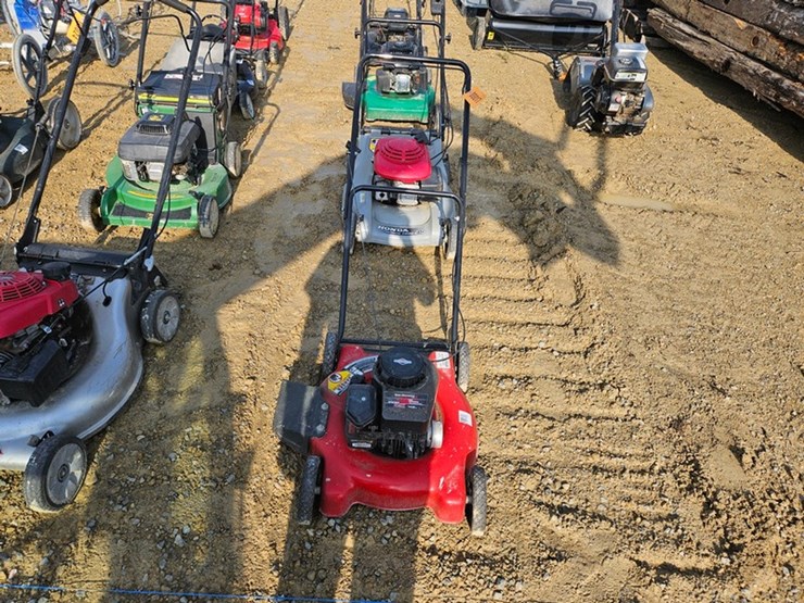 #17-•-yard-machine-push-mower-image-5