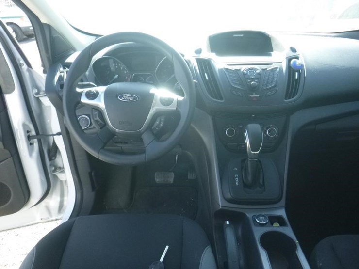 2014-ford-escape-image-9